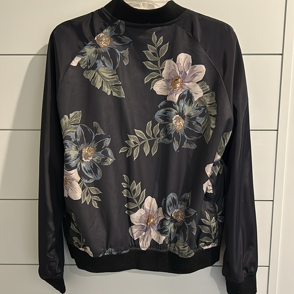 Thread & Supply reversible bomber style jacket - Picture 4 of 6